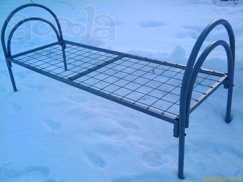 В турбазы реализуем кровати металлические